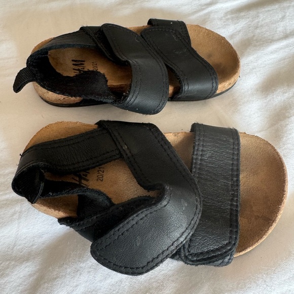 H&M Black Gladiator Sandals, size 5C (H&M size 20/21) - Picture 3 of 4